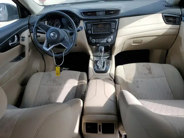 5N1AT2MT2JC847089 2018 NISSAN ROGUE - Image 8
