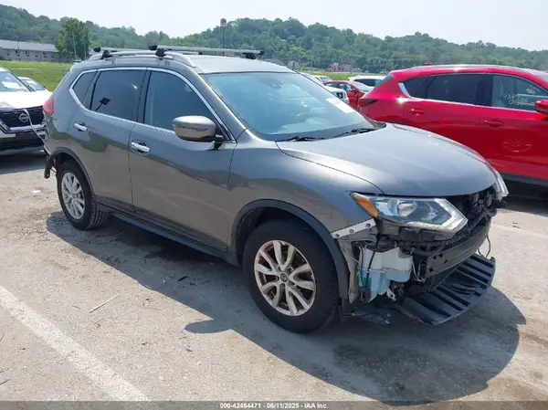 5N1AT2MT2KC700188 2019 NISSAN ROGUE - Image 1