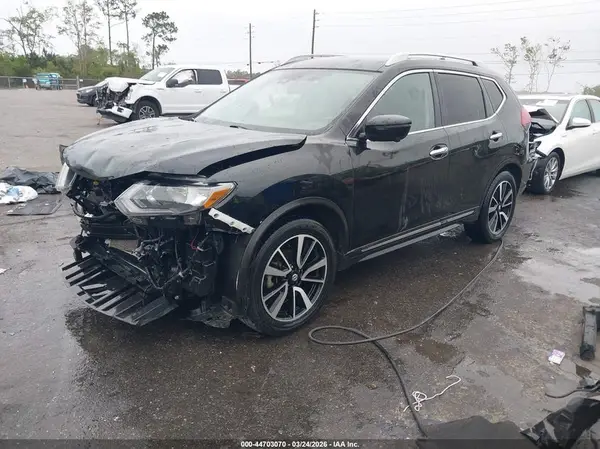 5N1AT2MT2KC700854 2019 NISSAN ROGUE - Image 2