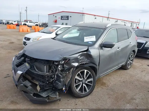 5N1AT2MT2KC706704 2019 NISSAN ROGUE - Image 2