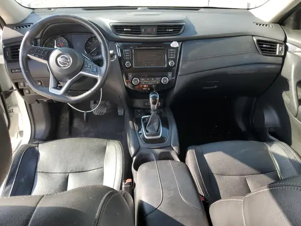 5N1AT2MT2KC718836 2019 NISSAN ROGUE - Image 8