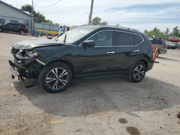 5N1AT2MT2KC724135 2019 NISSAN ROGUE - Image 1
