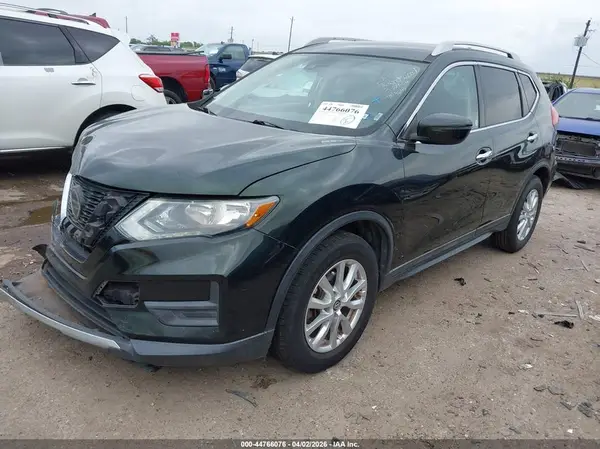 5N1AT2MT2KC744644 2019 NISSAN ROGUE - Image 2