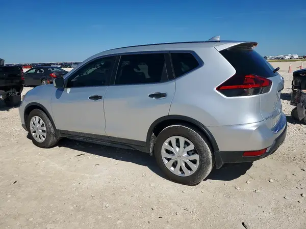 5N1AT2MT2KC745907 2019 NISSAN ROGUE - Image 2