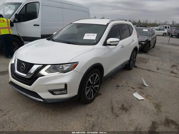 5N1AT2MT2KC755532 2019 NISSAN ROGUE - Image 2