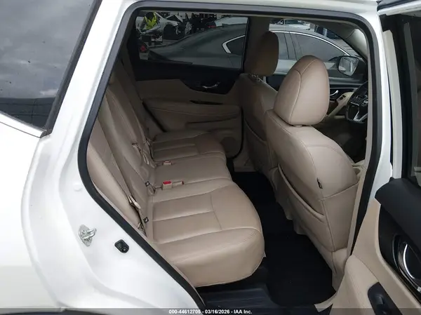 5N1AT2MT2KC755532 2019 NISSAN ROGUE - Image 8