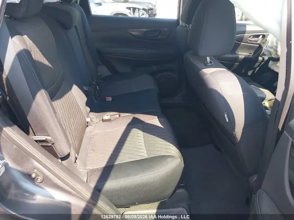 5N1AT2MT2KC762321 2019 NISSAN ROGUE - Image 8