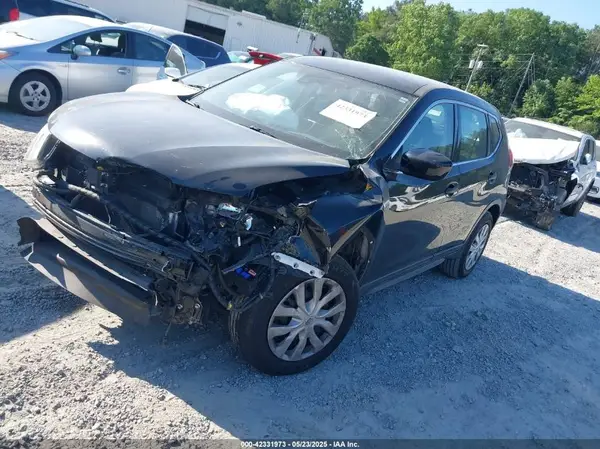 5N1AT2MT2KC768720 2019 NISSAN ROGUE - Image 2