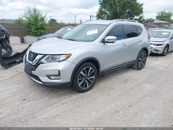 5N1AT2MT2KC788949 2019 NISSAN ROGUE - Image 2