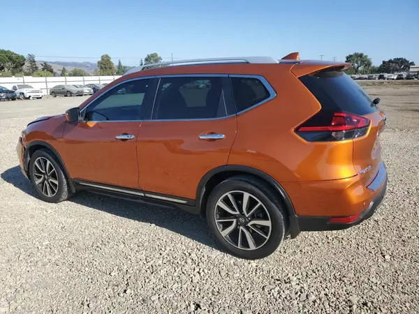 5N1AT2MT2KC792404 2019 NISSAN ROGUE - Image 2
