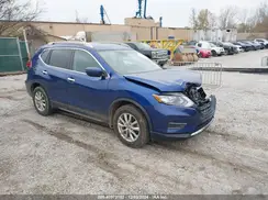 5N1AT2MT2KC801702 2019 NISSAN ROGUE
