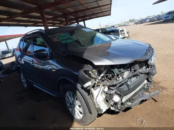 5N1AT2MT2KC809606 2019 NISSAN ROGUE - Image 1