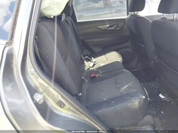 5N1AT2MT2KC824123 2019 NISSAN ROGUE - Image 8