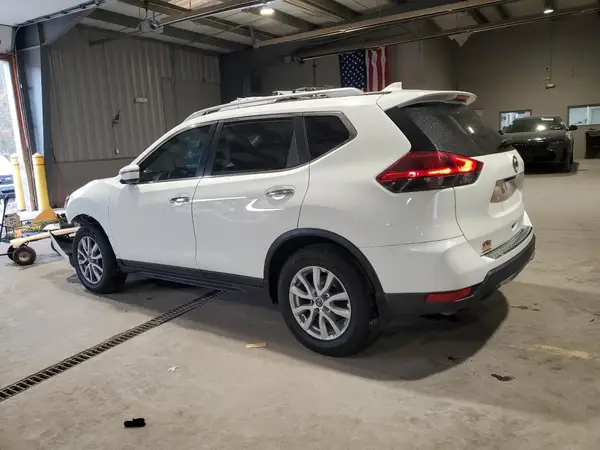 5N1AT2MT2KC827989 2019 NISSAN ROGUE - Image 2