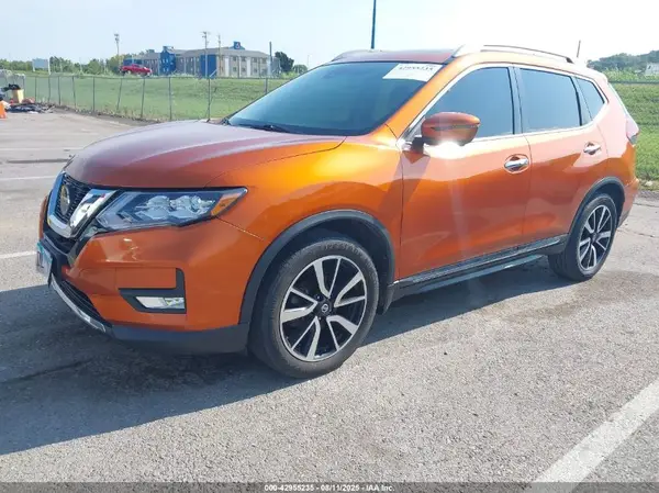 5N1AT2MT2KC842900 2019 NISSAN ROGUE - Image 2