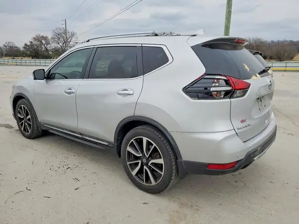 5N1AT2MT2KC843190 2019 NISSAN ROGUE - Image 2
