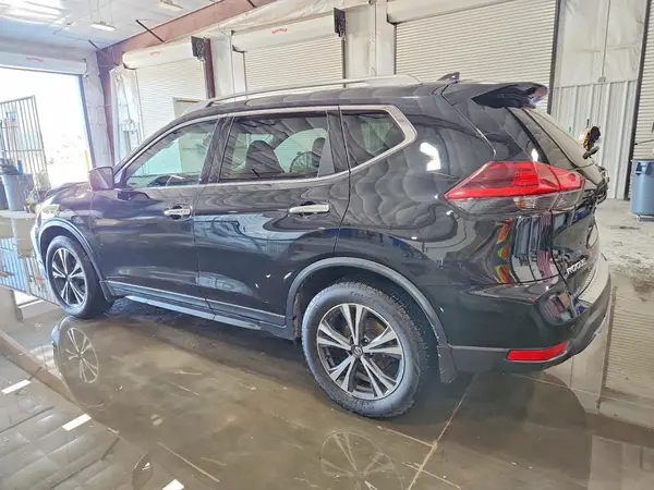 5N1AT2MT2LC711483 2020 NISSAN ROGUE - Image 2