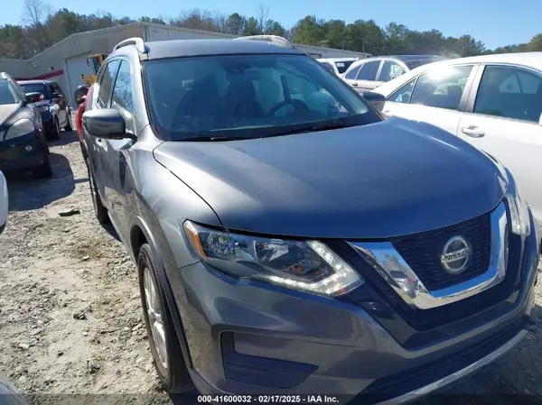 5N1AT2MT2LC738053 2020 NISSAN ROGUE - Image 1