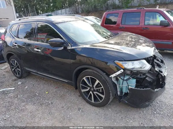 5N1AT2MT2LC751868 2020 NISSAN ROGUE - Image 1