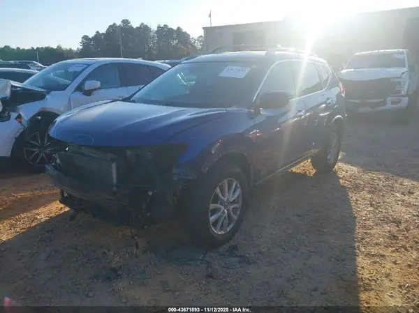 5N1AT2MT2LC777399 2020 NISSAN ROGUE - Image 2