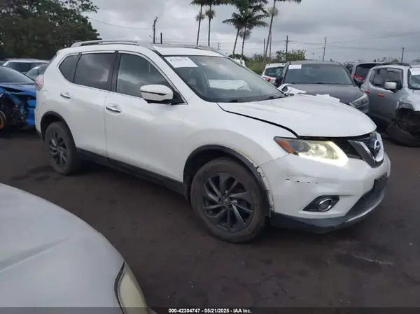 5N1AT2MT3GC775733 2016 NISSAN ROGUE - Image 1