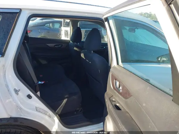 5N1AT2MT3GC784691 2016 NISSAN ROGUE - Image 8