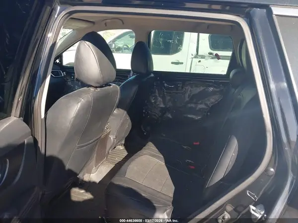 5N1AT2MT3GC786974 2016 NISSAN ROGUE - Image 8