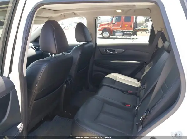 5N1AT2MT3GC795111 2016 NISSAN ROGUE - Image 8