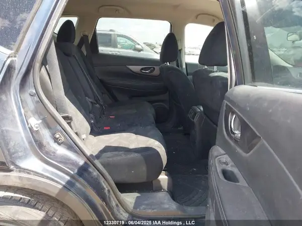 5N1AT2MT3GC805801 2016 NISSAN ROGUE - Image 8