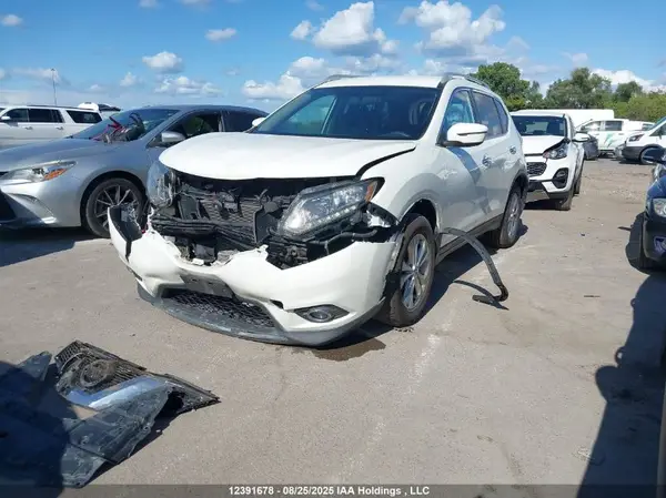 5N1AT2MT3GC821710 2016 NISSAN ROGUE - Image 2