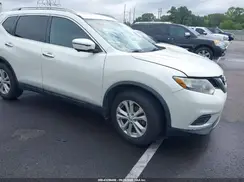 5N1AT2MT3GC861186 2016 NISSAN ROGUE
