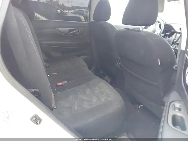 5N1AT2MT3GC861186 2016 NISSAN ROGUE - Image 8