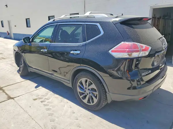 5N1AT2MT3GC864699 2016 NISSAN ROGUE - Image 2