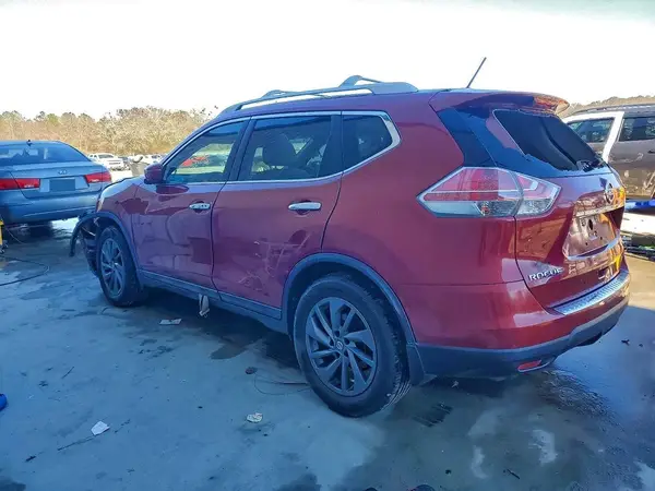 5N1AT2MT3GC867165 2016 NISSAN ROGUE - Image 2