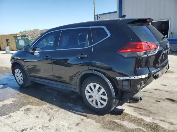 5N1AT2MT3HC738151 2017 NISSAN ROGUE - Image 2