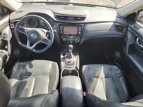 5N1AT2MT3HC747383 2017 NISSAN ROGUE - Image 8