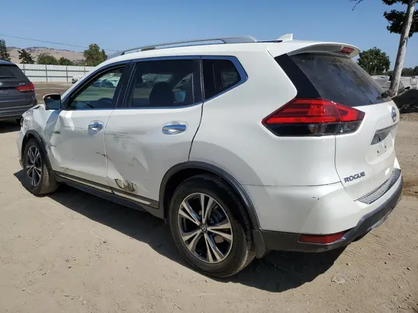 5N1AT2MT3HC751952 2017 NISSAN ROGUE - Image 2