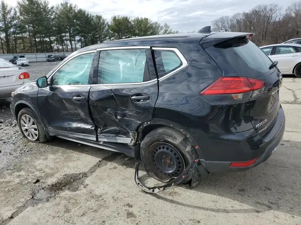 5N1AT2MT3HC755807 2017 NISSAN ROGUE - Image 2