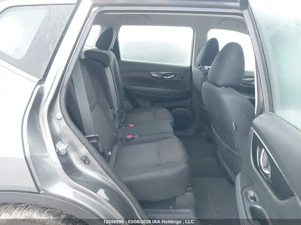 5N1AT2MT3HC765284 2017 NISSAN ROGUE - Image 8