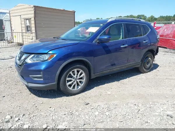 5N1AT2MT3HC765821 2017 NISSAN ROGUE - Image 2