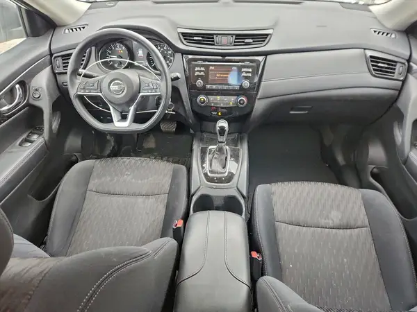 5N1AT2MT3HC777984 2017 NISSAN ROGUE - Image 8