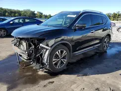 5N1AT2MT3HC800471 2017 NISSAN ROGUE