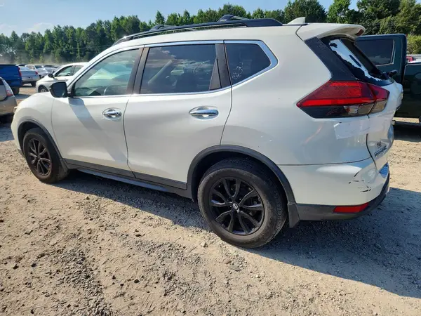 5N1AT2MT3HC802527 2017 NISSAN ROGUE - Image 2