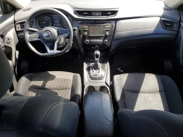 5N1AT2MT3HC804133 2017 NISSAN ROGUE - Image 8