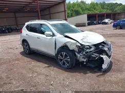 5N1AT2MT3HC813950 2017 NISSAN ROGUE