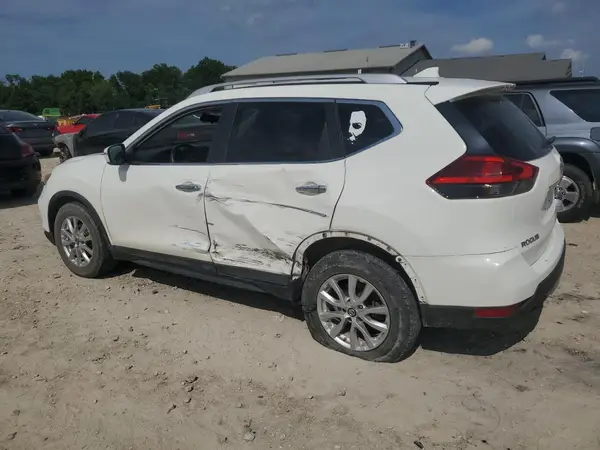 5N1AT2MT3HC822874 2017 NISSAN ROGUE - Image 2