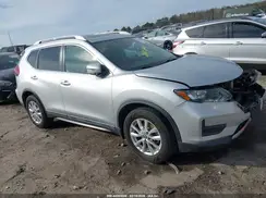 5N1AT2MT3HC824477 2017 NISSAN ROGUE