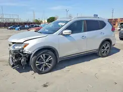 5N1AT2MT3HC825578 2017 NISSAN ROGUE