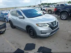 5N1AT2MT3HC832692 2017 NISSAN ROGUE