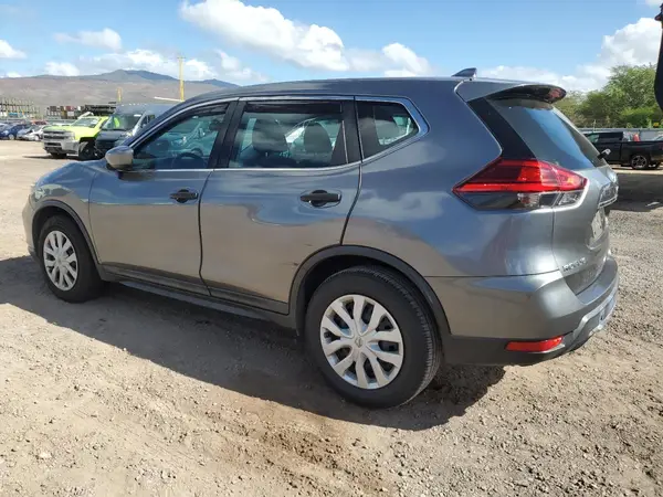 5N1AT2MT3HC833972 2017 NISSAN ROGUE - Image 2